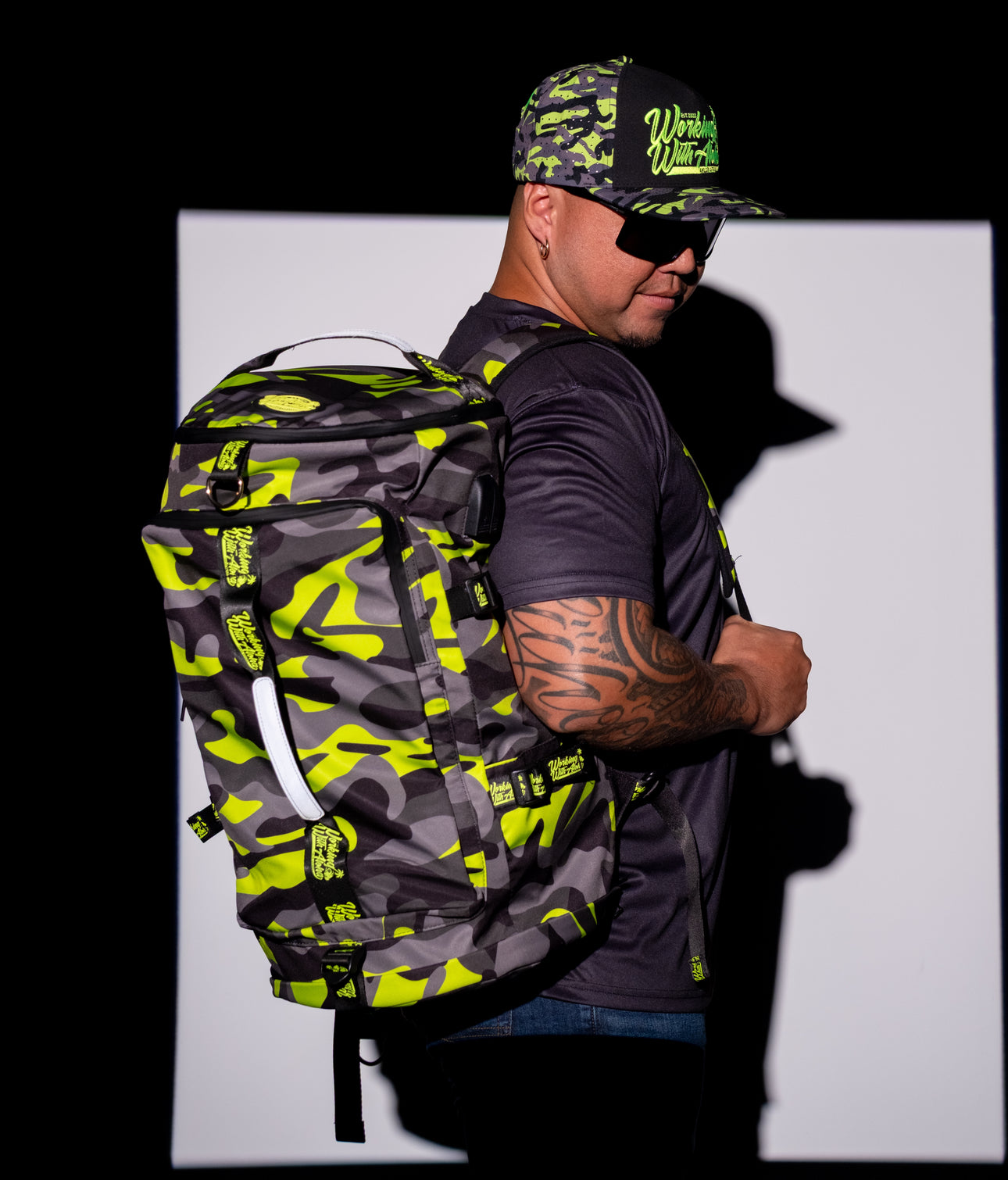 GREEN CAMO DUFFLE BACKPACK