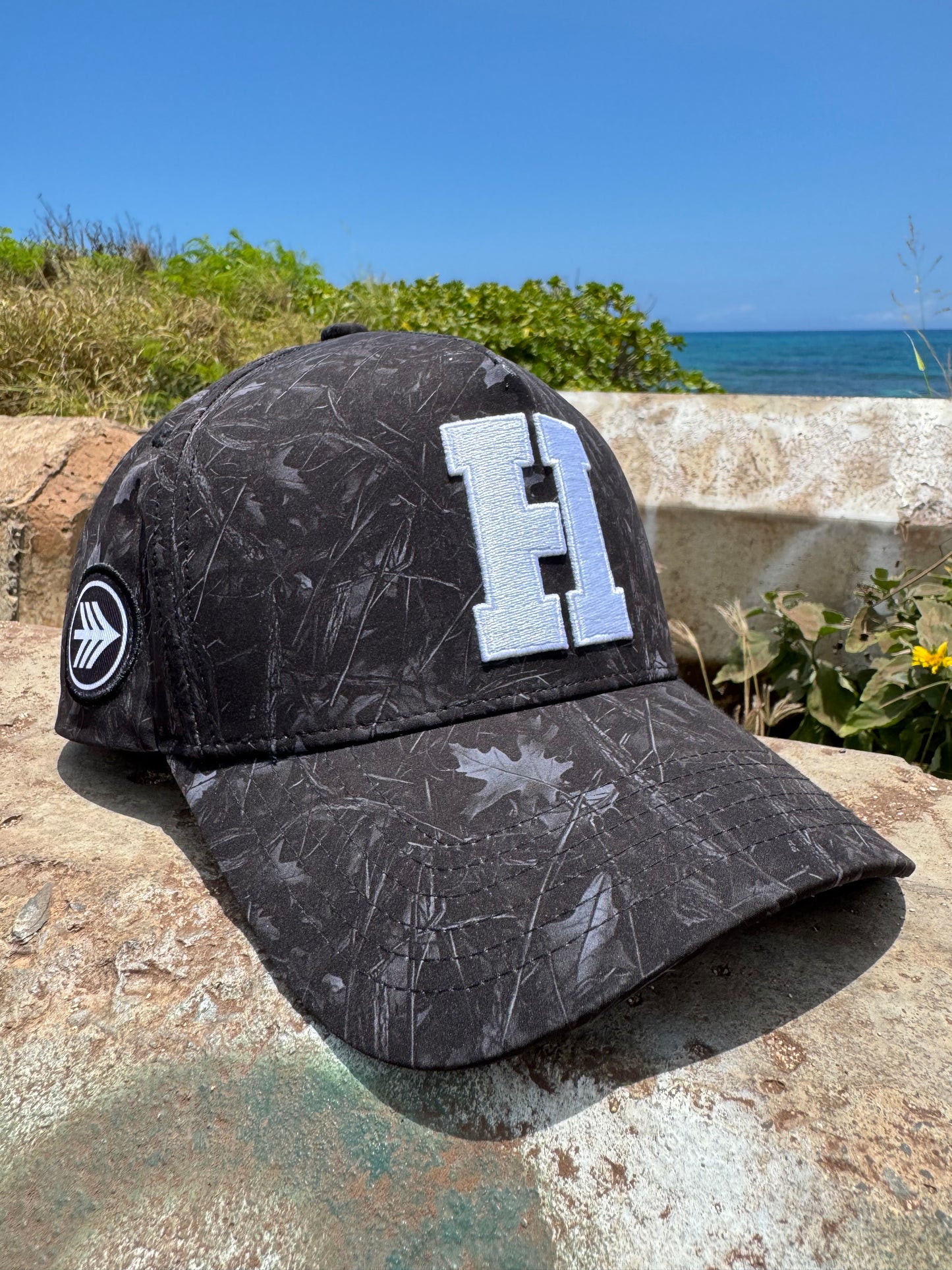 HONOR X WWA - BLACKOUT CAMO PERFORMANCE CAP